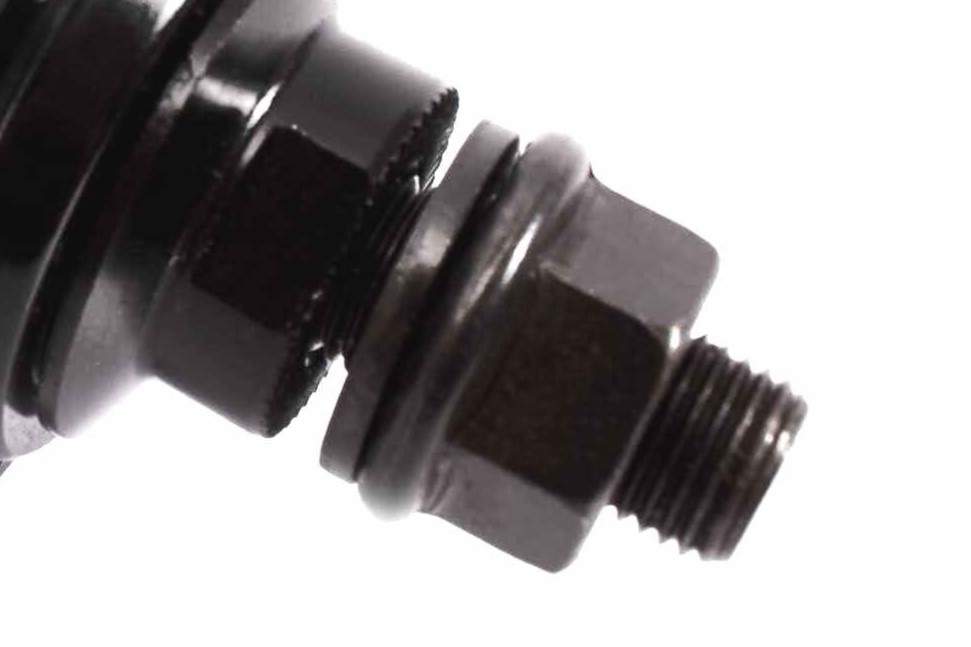 Schwarze 140mm Achse mit 10mm Gewinde