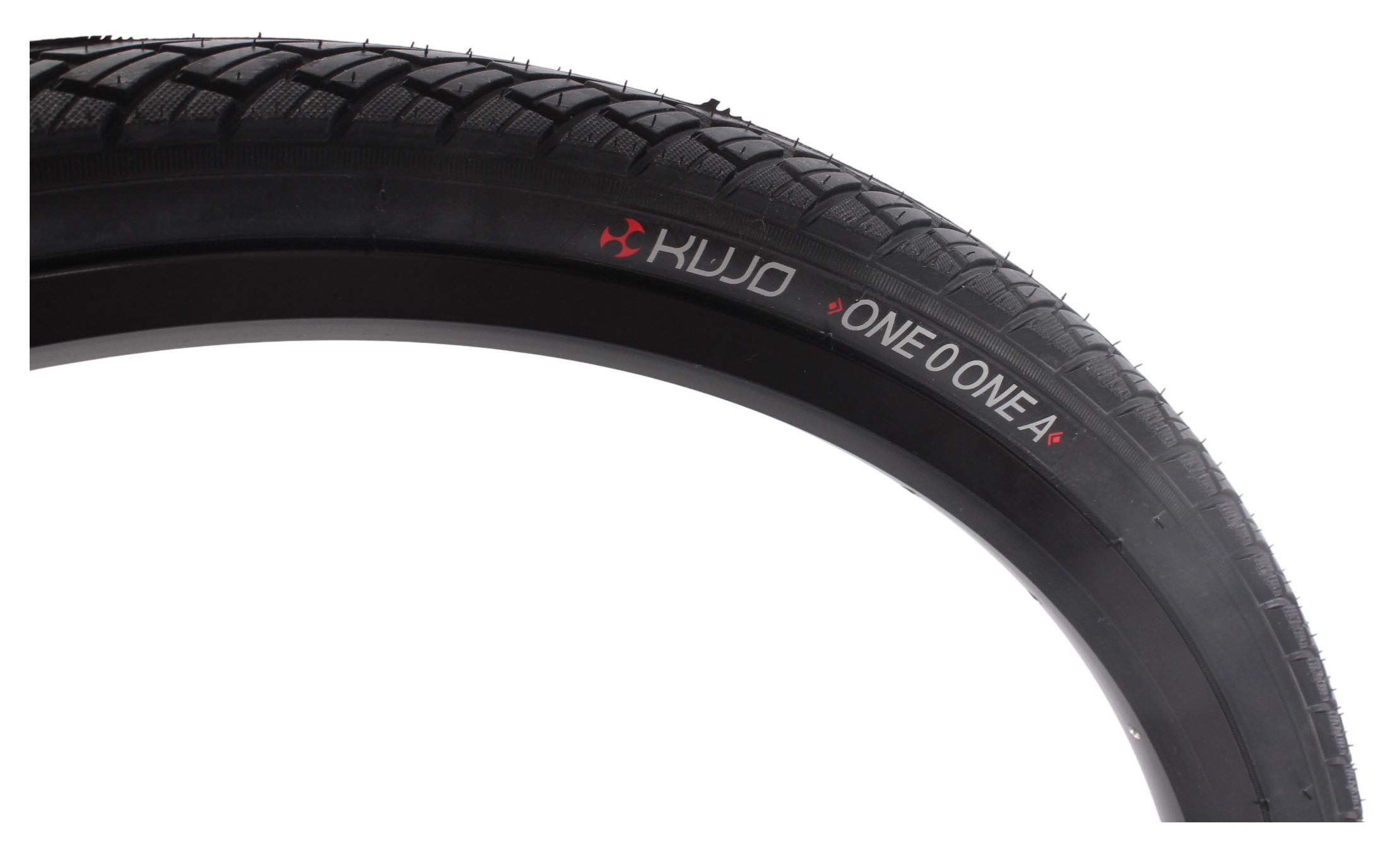 Bicycle tire set KUJO ONE 0 ONE A 26 inch x 1.75" + AV inner tube