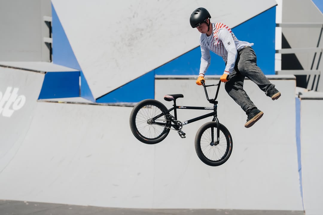 Neumático plegable BMX KHE MAC2+ 20 x 2,3 pulgadas