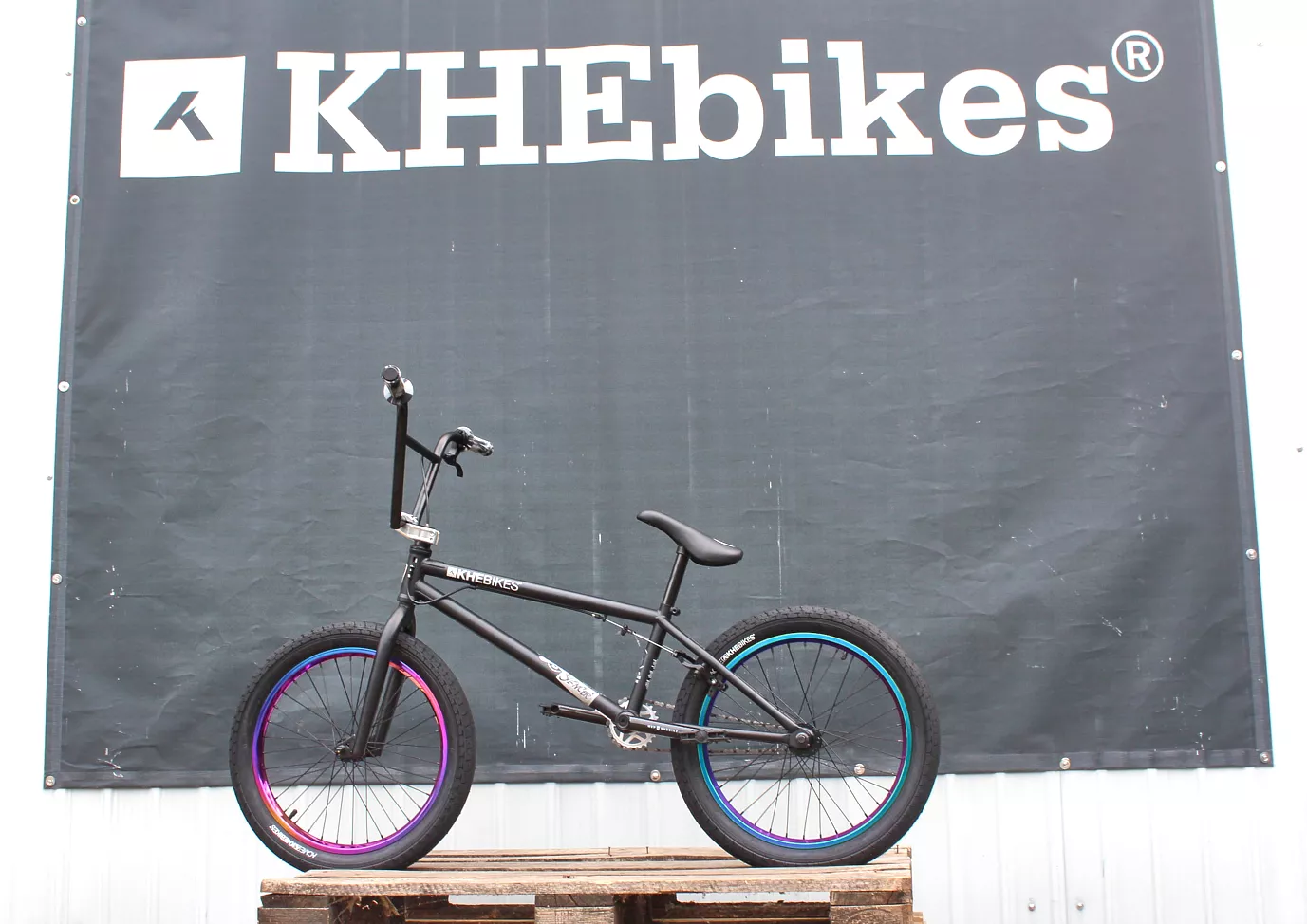 Bicicleta BMX KHE SILENCER Limited Oil Slick 20 pulgadas 9,7kg